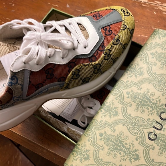 Rare LARGE size Gucci Shoes, Worn once,My loss is your gain! - Picture 1 of 3
